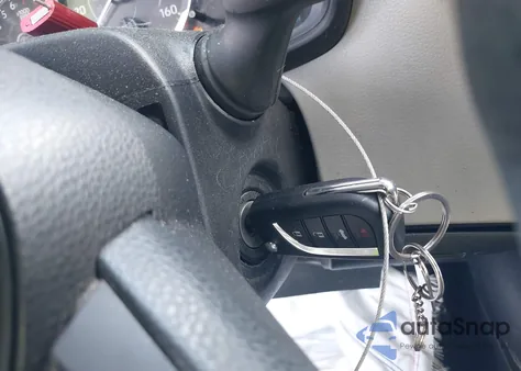 2020 Toyota Corolla Le z USA, uszkodzony, nr VIN 5YFEPRAE1LP128807